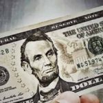 USD/RUB прогноз курса Доллара на 15 марта 2023