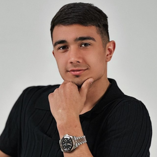 Адель Федотов